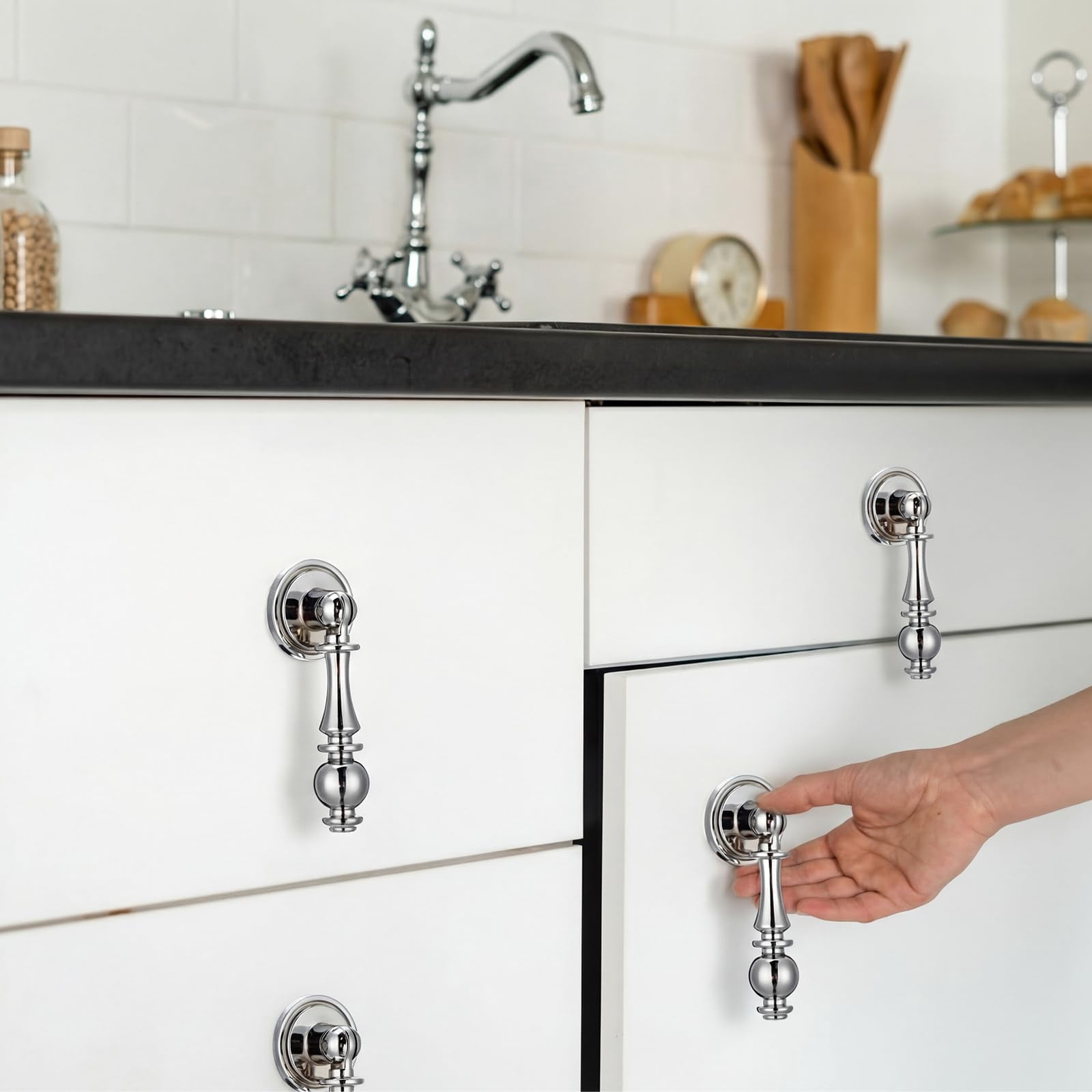 6 Pack Solid Brass Drop Cabinet Pulls 2.5 Inch, Brushed Gold Cabinet Knobs for Dresser and Drawers, Decorative Vintage Brass Cupboard Knob Durable Pendant Knobs for Kitchen Cabinets Wardrobe