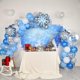thumbnail image 3 of Kit de arco de guirnalda de globos con copos de nieve navideños y fondo de nieve, 3 of 4