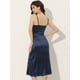 thumbnail image 4 of Vestido a media pierna de cóctel ceñido al cuerpo con dobladillo con abertura y tirantes finos sin mangas de satén sexy para mujer Azul oscuro L, 4 of 5
