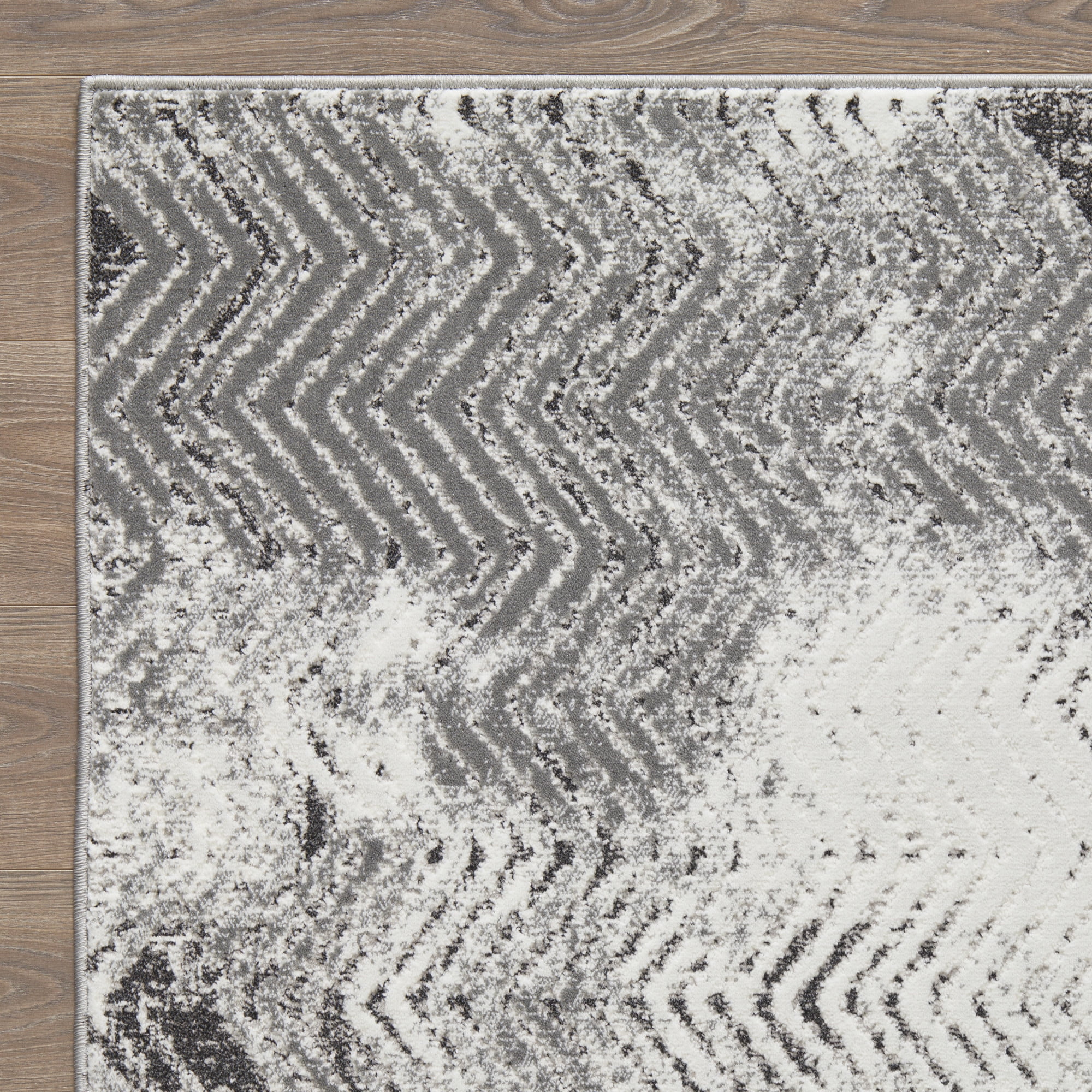 Loomaknoti Aysal Armelar 6' x 9' Grey Chevron Indoor  polypropylene Area Rug