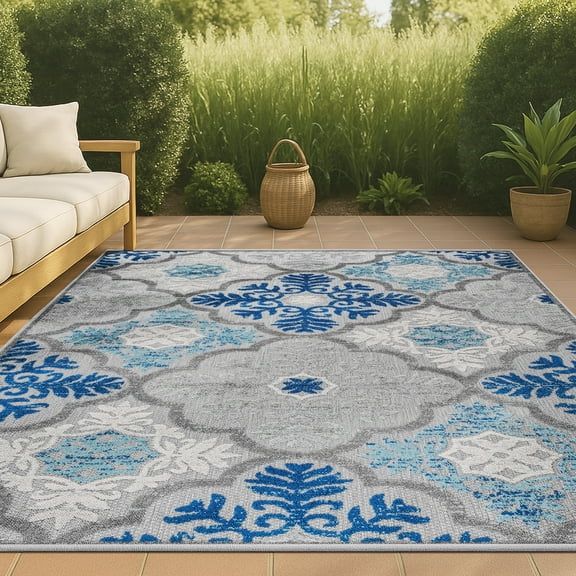 JONATHAN Y AMALFI COAST 3 x 5 Area Rug, Cassis Ornate Ogee Trellis - Light Gray/Blue, AMC105B-3