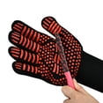 thumbnail image 4 of Guantes de horno resistentes al calor 1472  F Guantes de barbacoa resistentes al fuego resistentes a altas temperaturas capas dobles Recubrimiento de silicona Guante, 4 of 8