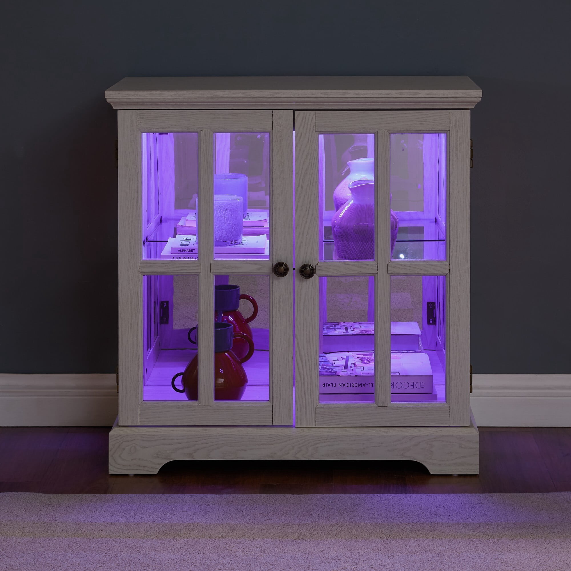 AENKYO Retro LED Glass Display Cabinet with Adjustable Shelf, Vintage Style Curio Showcase for Home, Antique White