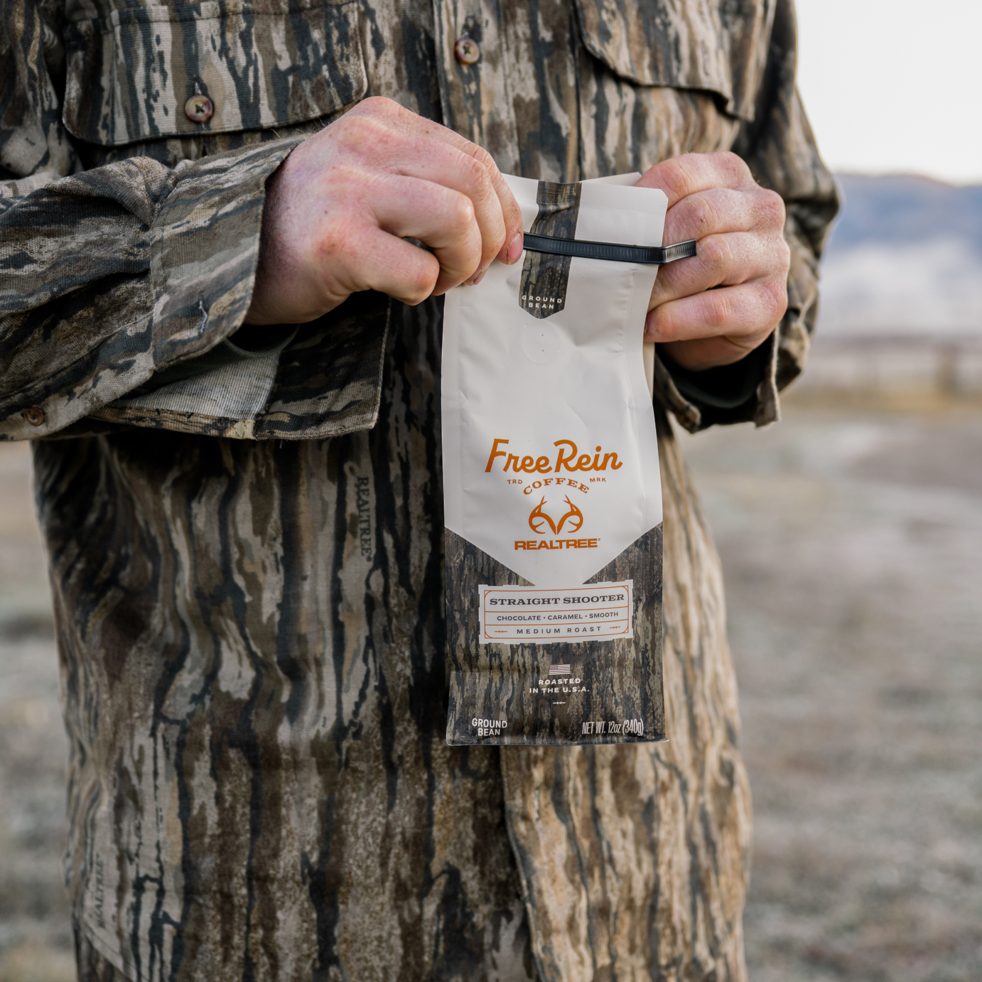 Free Rein x Realtree Daybreak Coffee Kit 100% Arabica Medium Roast Ground Coffee 12oz bag and 20oz Insulated Tumbler