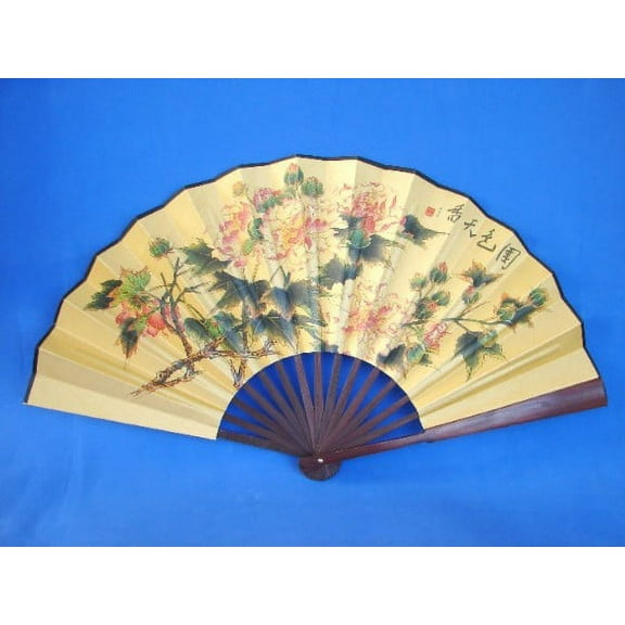 Big Hand Fan-bridge and boats with people