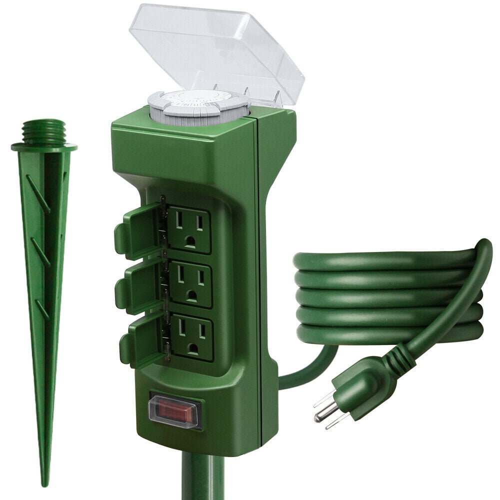 Woods 13547 Green Outdoor Yard Stake with Photocell Built-In Timer 