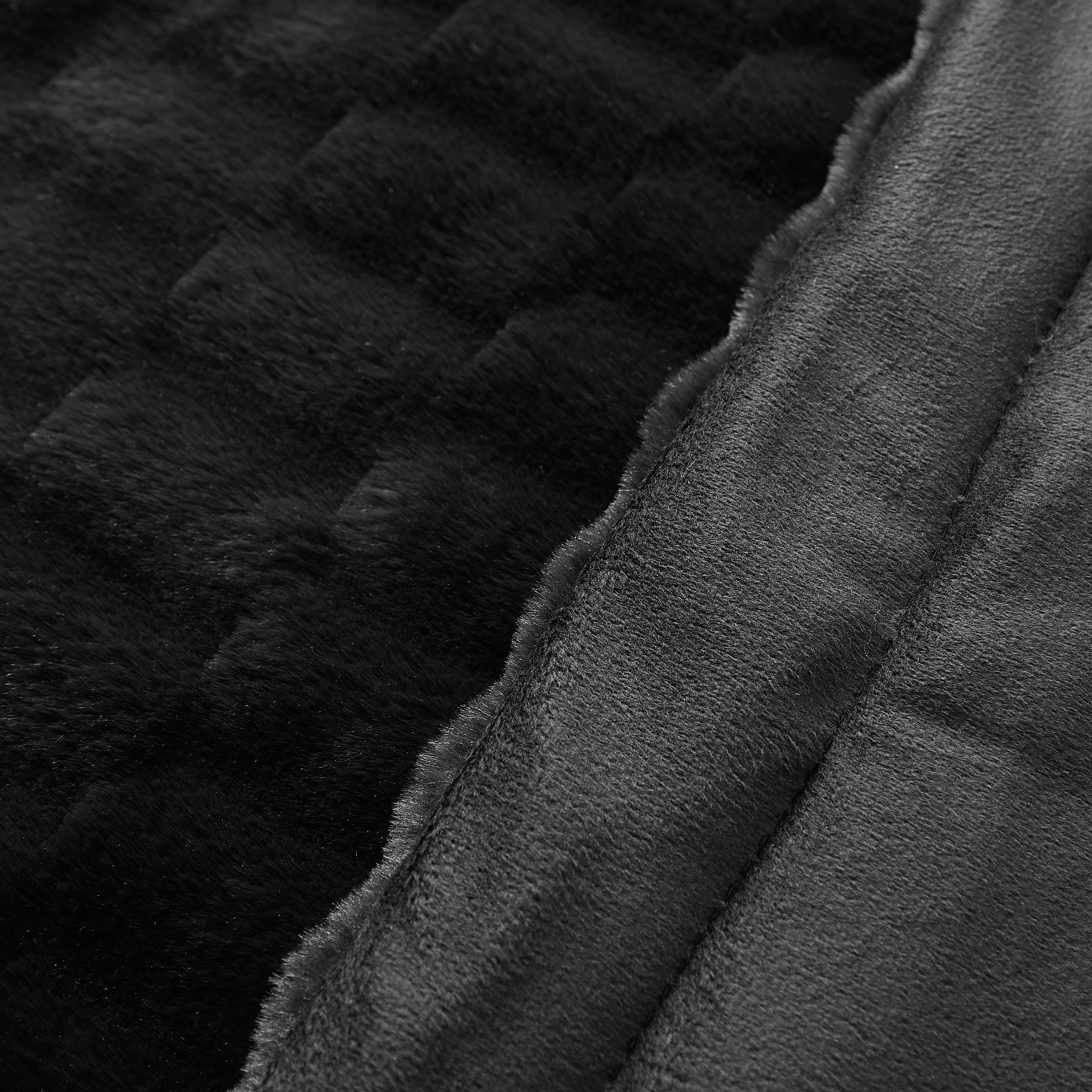 Dearfoams Textured Faux Fur Reversible Mink Bed Blanket, Black, Full/Queen, 90 x 90 in