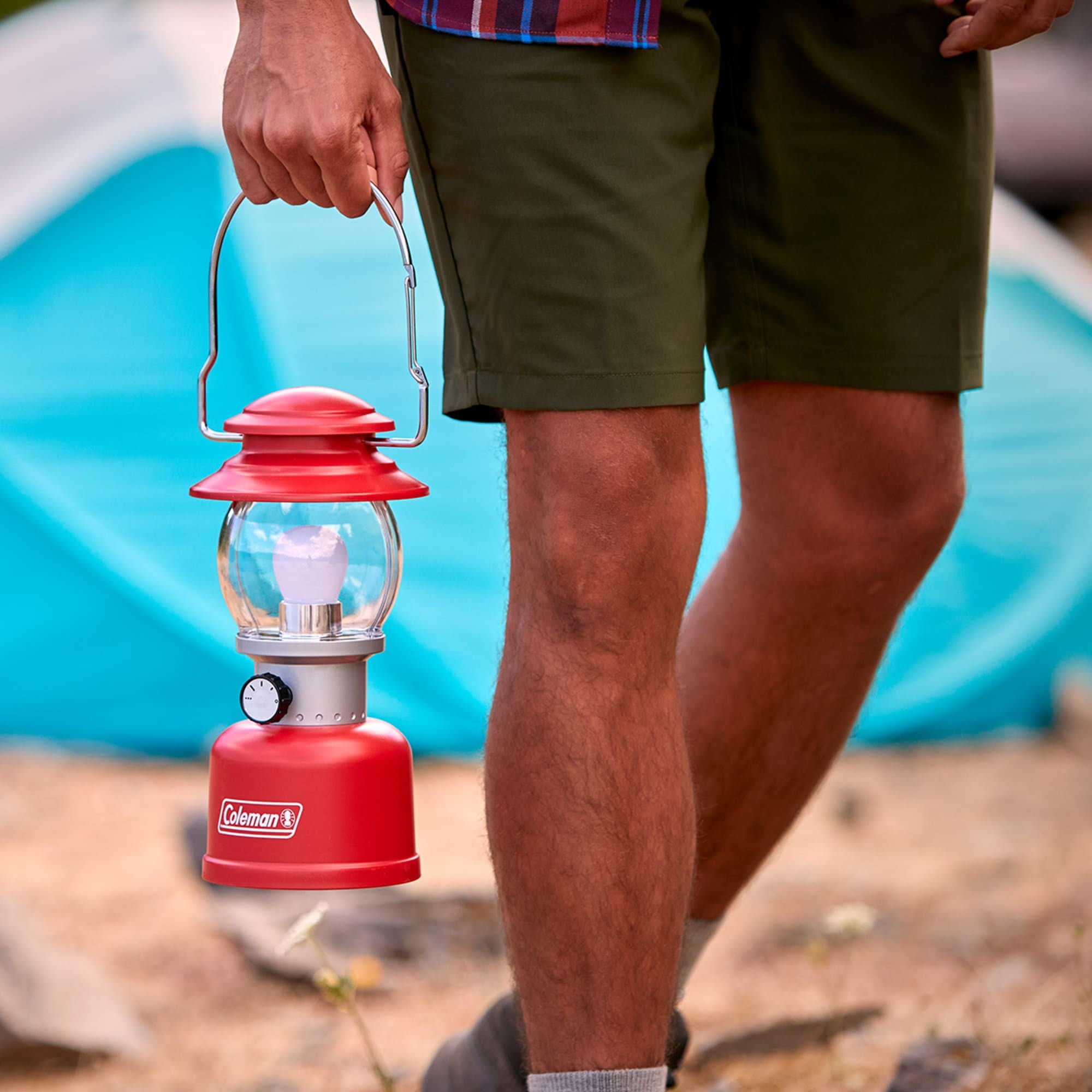 Free Shipping! Coleman Classic 500 Lumens LED Lantern, Red