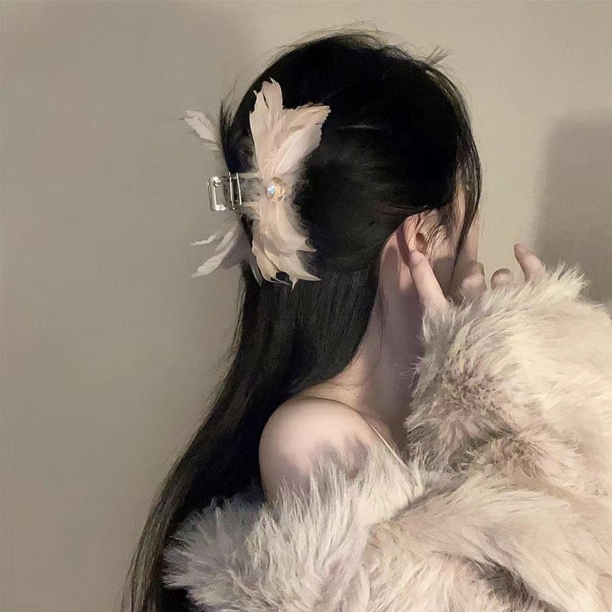 EKE Women’s Hair Clip Vintage Retro Back-Wear Elegant Hair Accessory with Fashion Texture