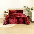 thumbnail image 5 of DecorAvenue Ultra Luxury Velevt Duvet Cover Set 3 Pc Comforter Cover Set for Home Decoration with Zip Closure no Filling Burgundy Color Full Double Size 80" x 90" Inches, 5 of 6