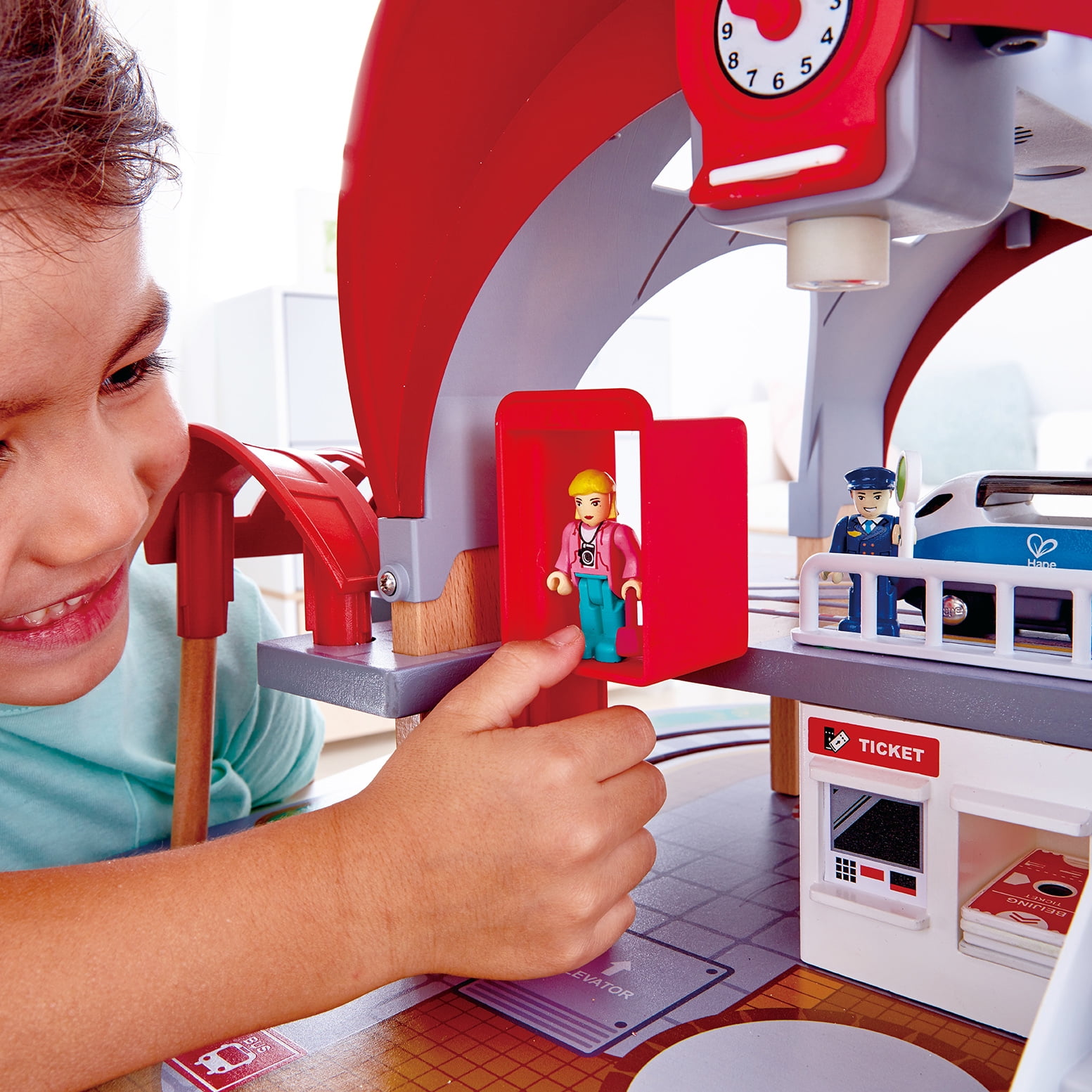 hape grand city station review