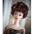 thumbnail image 2 of Muñeca coleccionable Barbie 1961 Brownette Bubble Cut 60 aniversario, 2 of 6