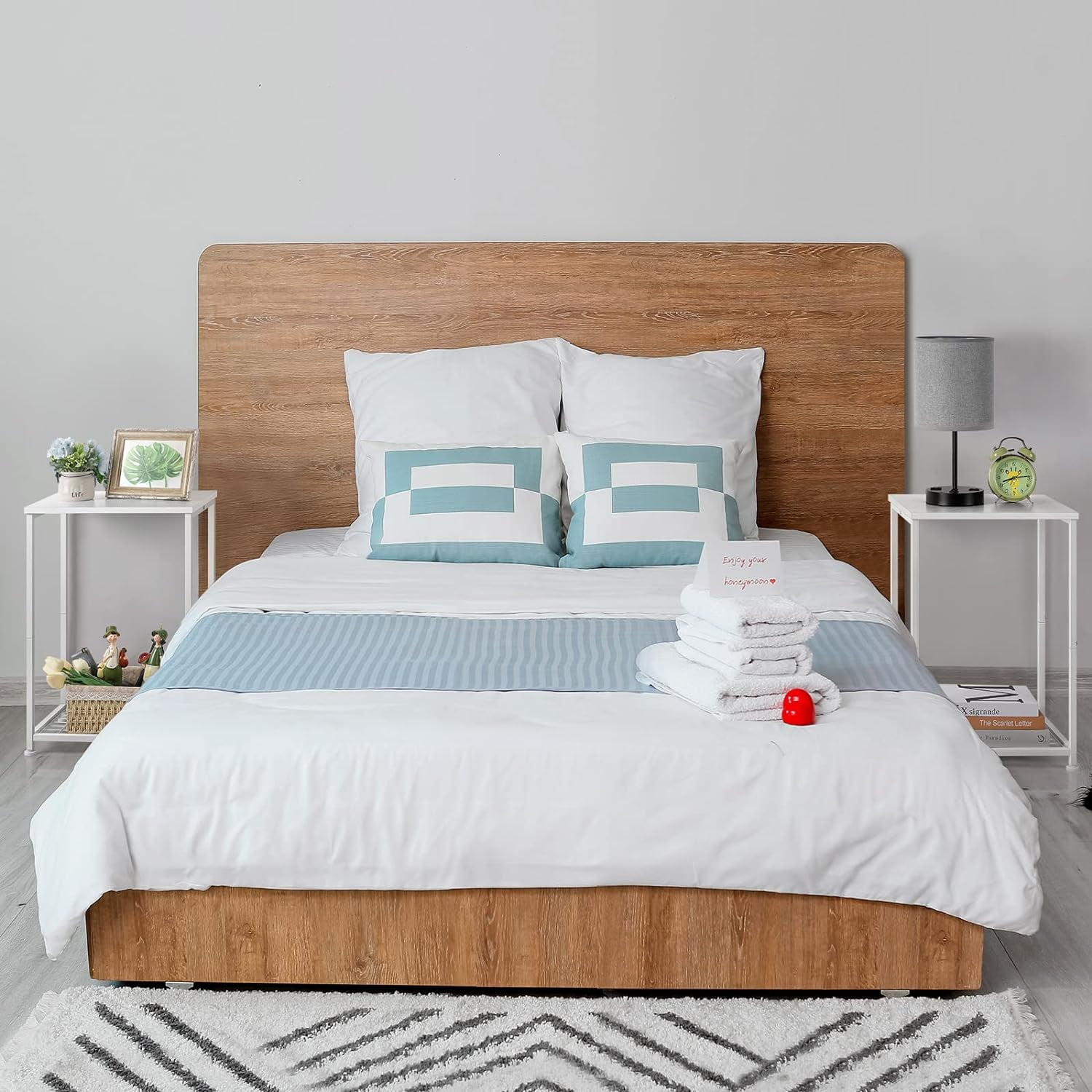 Nightstand with Charging Drawer Side Table White Set of 2