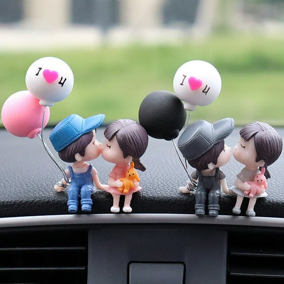 2Pcs/Set Couple Figurine Exquisite Romantic Resin Car Ornament Balloon Couple Statue Wedding Decor