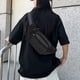 thumbnail image 5 of Bolso bandolera impermeable para hombre | Mochila ligera de pecho para deportes y actividades al aire libre | Mochila bandolera multifuncional, 5 of 6