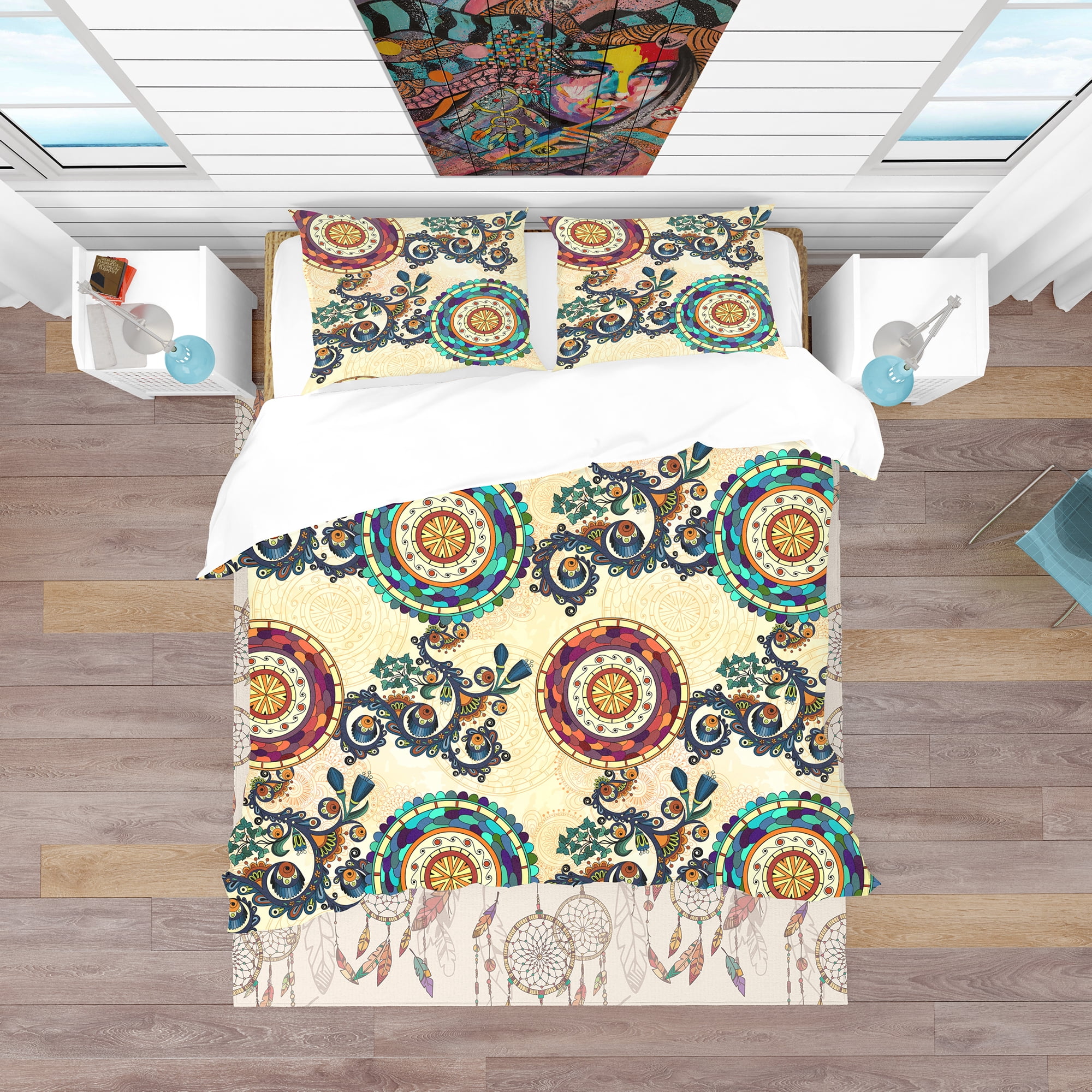 Designart 'Floral Paisley Ethnic Background' Bohemian & Eclectic Duvet Cover Set