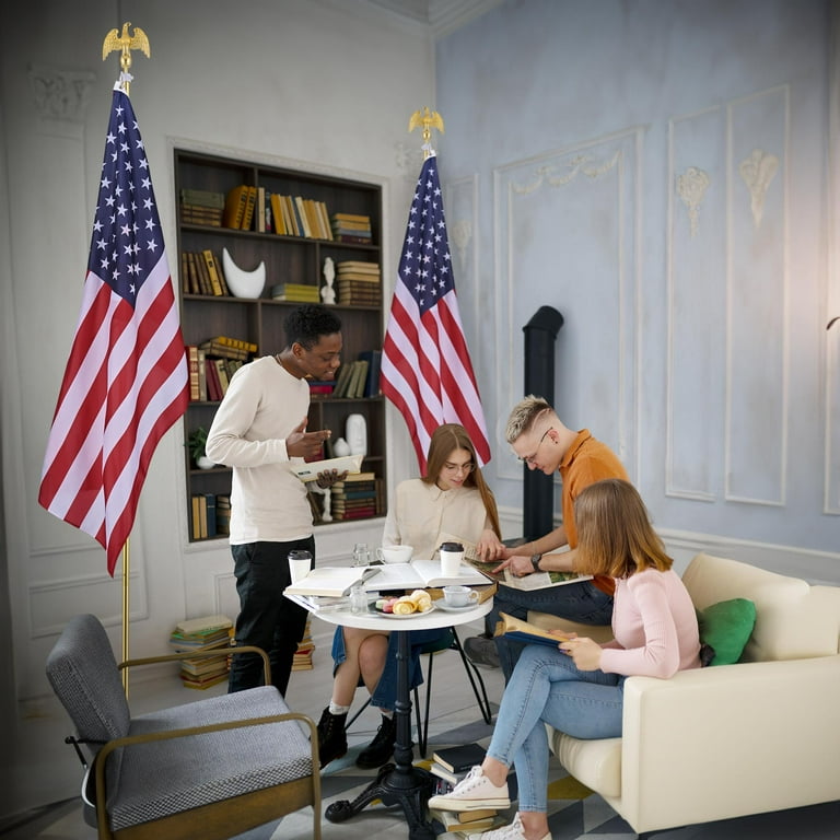 USA 1775 Table Flag 4x6 Inch - American Army Desk Flag With Black Plastic Base & Pole