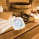 thumbnail image 4 of Termómetro e higrómetro de madera para sauna, 2 en 1, medidor preciso de humedad y temperatura interior para accesorios de sauna, 4 of 8