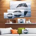 thumbnail image 3 of Snowcap Hill en Antarctique - Impression sur Toile Bord de Mer, 3 of 4