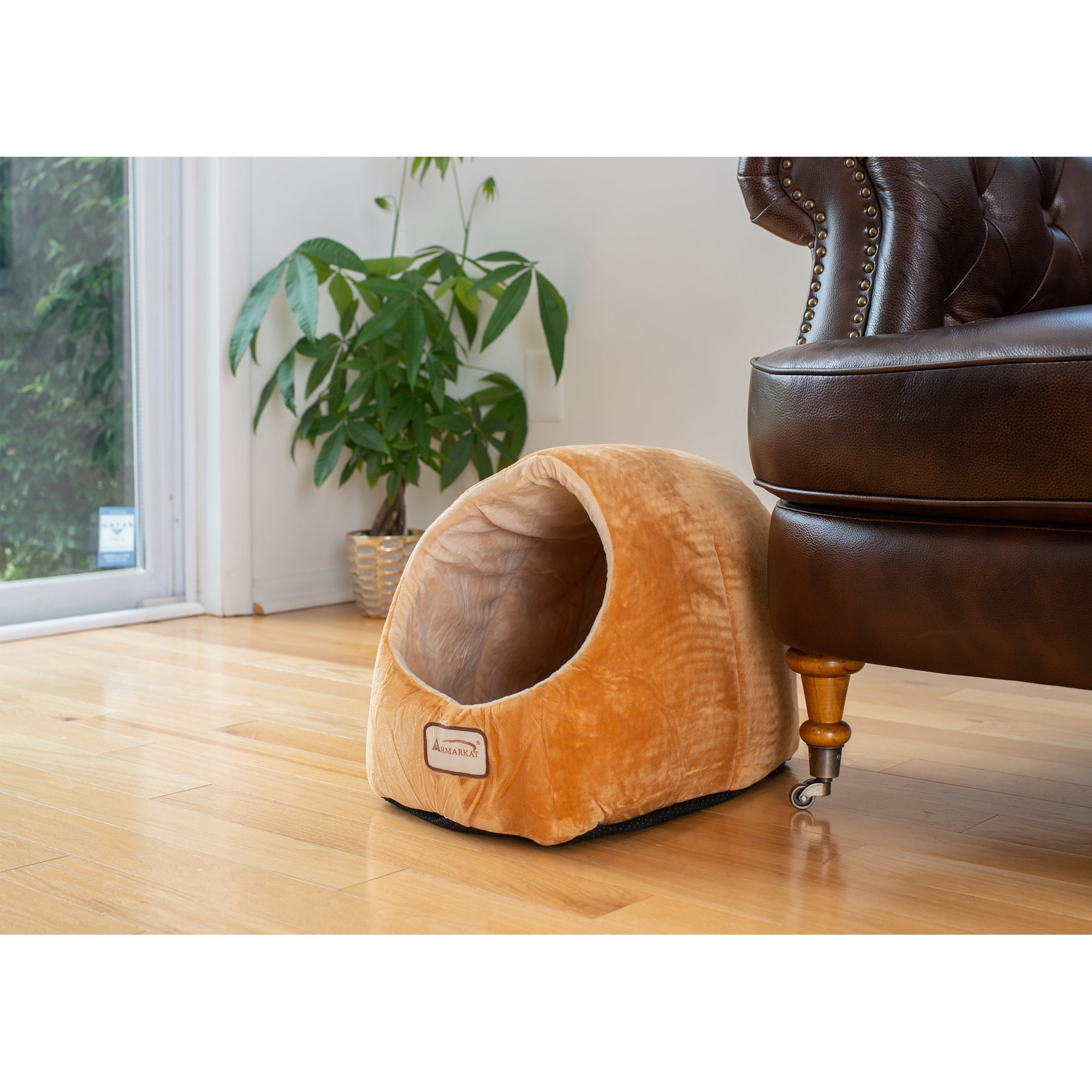 Armarkat Covered Pet Cat Bed, Brown