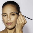 thumbnail image 3 of Brow Brush Tweezerman Shaping, cerdas sintéticas veganas redondas, 3 of 5