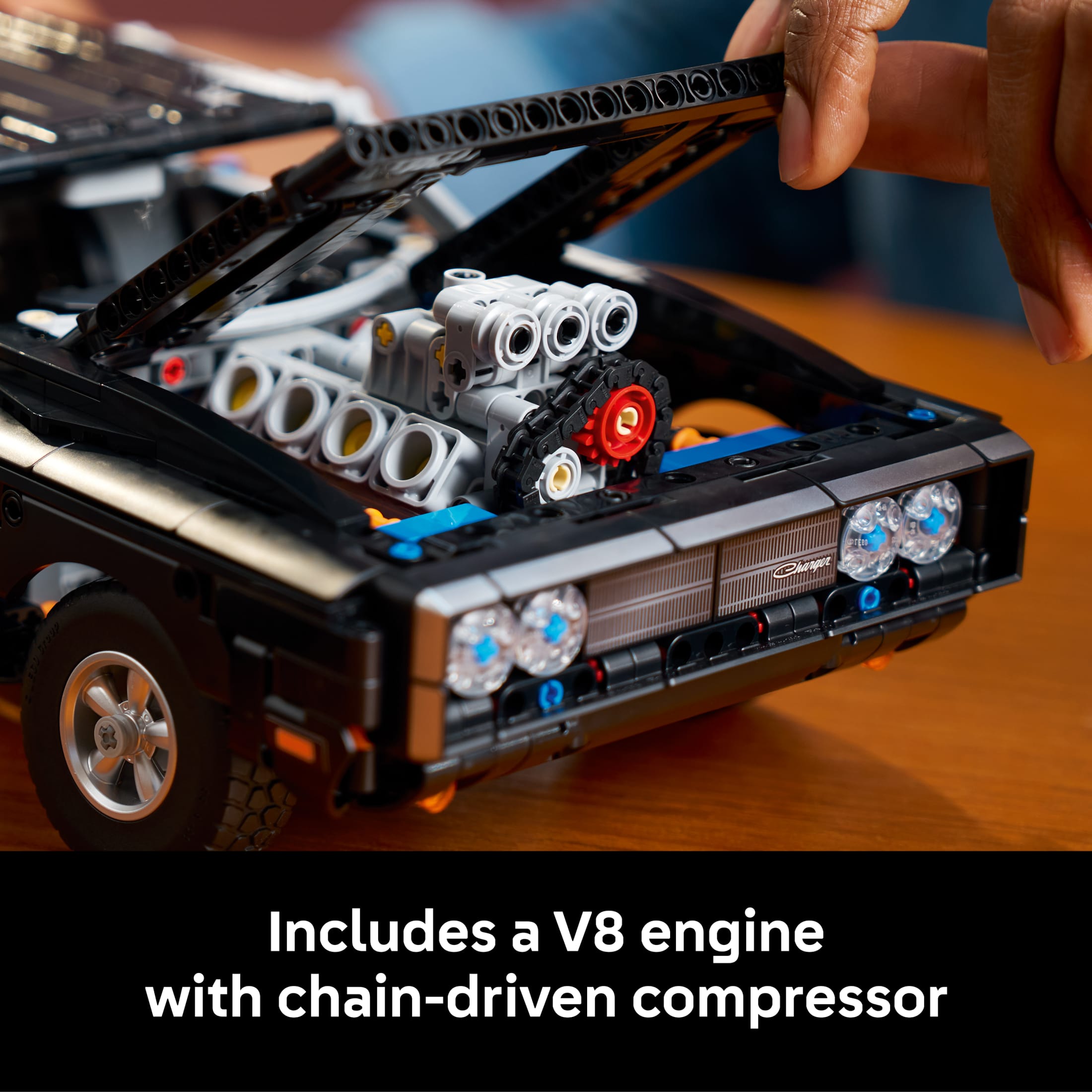 LEGO Technic Coche Dodge Charger R/T de Fast and Furious - Set de Construcción para Adultos, Mayores de 18 - Kit de Coche de Colección para Fans - Características Detalladas - Regalo para Cumpleaños - 42231 4