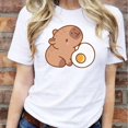 thumbnail image 3 of Playera Blusa De Capybara Comiendo Un Huevo Estrellado Capibara Ropa Para Mujer Divertida Color Blanco Talla Chica Marca Emil SaEs, 3 of 4
