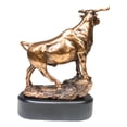 thumbnail image 3 of Statue en Résine Électroplaquée Taureau sur Rocher de Fierté avec Base, 3 of 6
