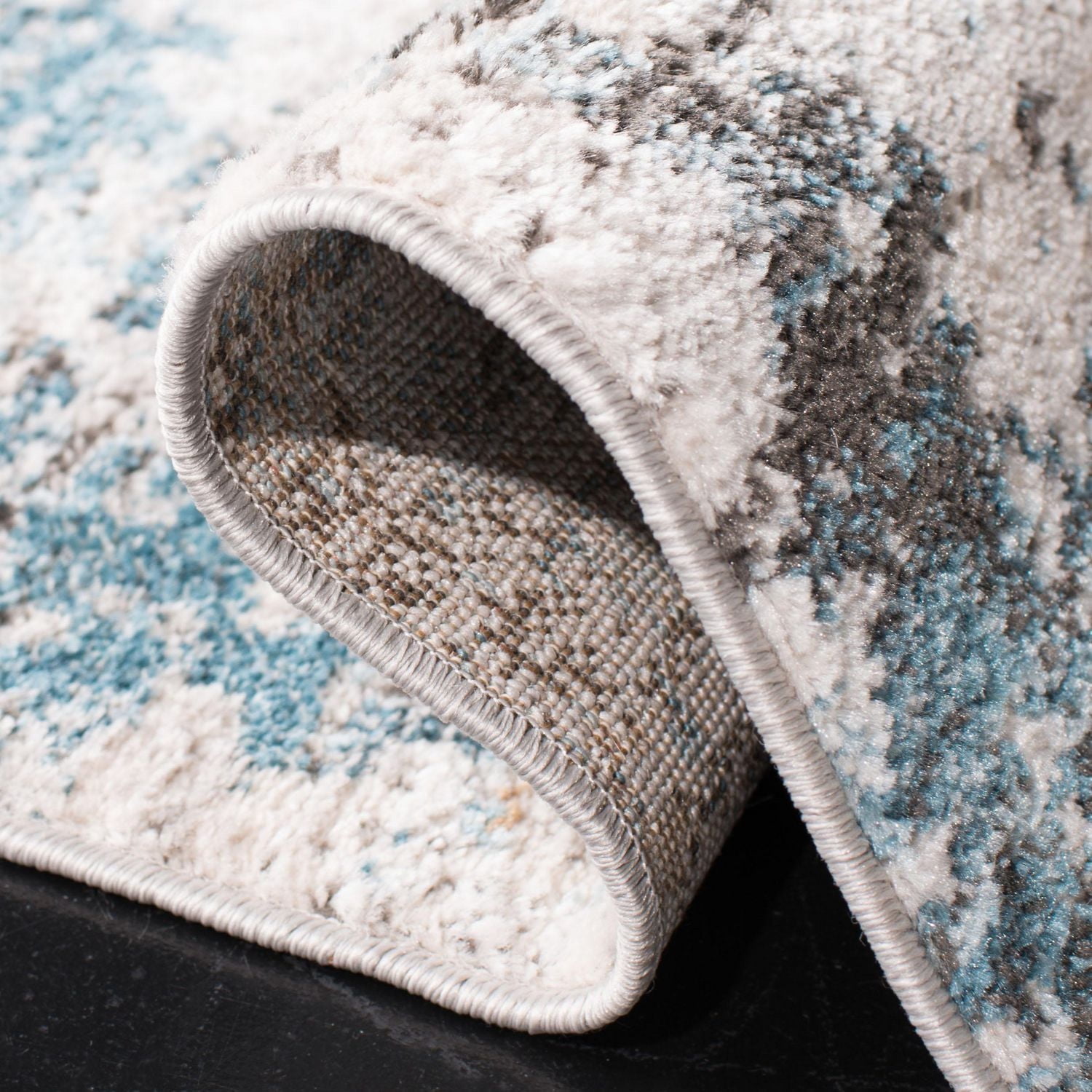 Safavieh Shivan Jaycob Abstract Area Rug