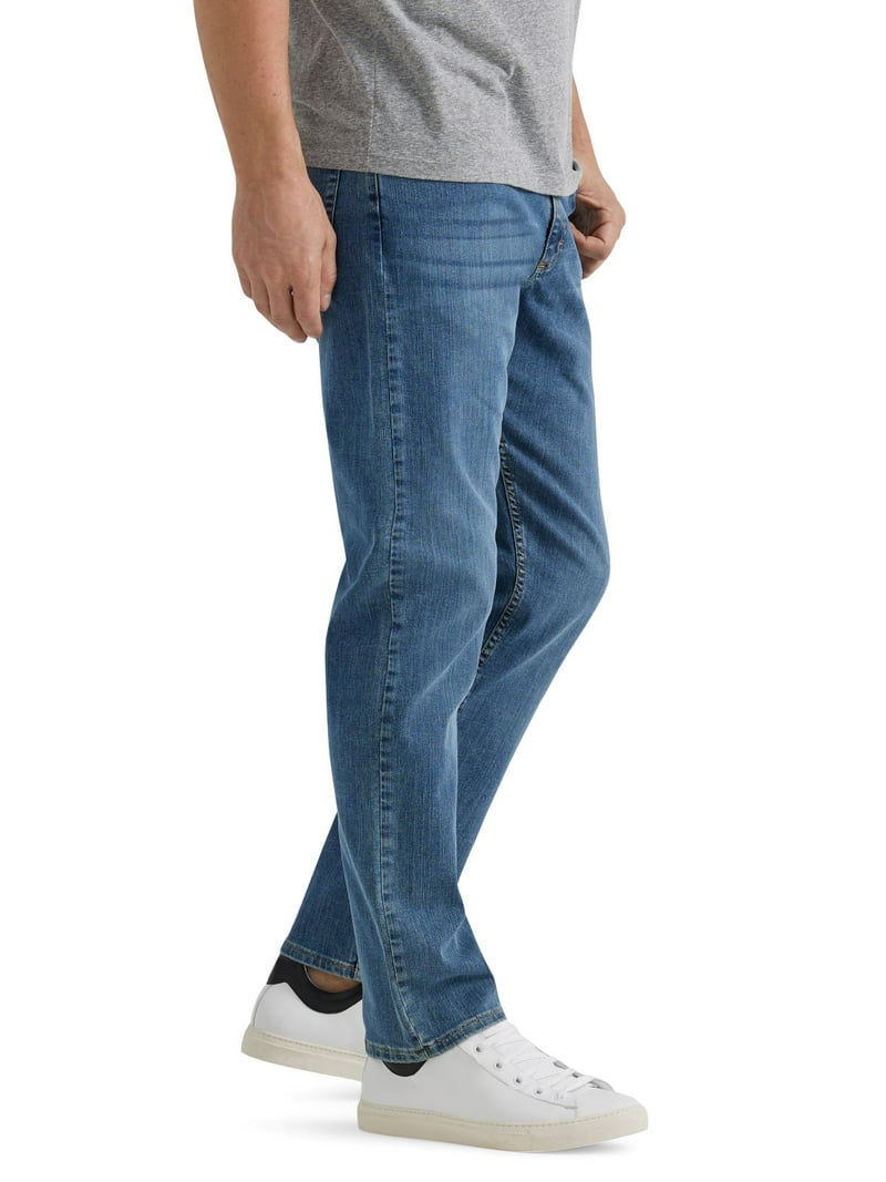 Wrangler Men's Relaxed Fit Flex Jeans - Comfort Stretch Denim With Relaxed Seat & Thigh