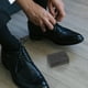 thumbnail image 5 of 10 toallitas desechables para lustrar zapatos, color negro. Kit práctico de limpieza para calzado masculino y femenino., 5 of 7