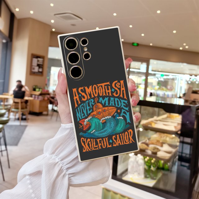 Muestra tu personalidad con una moderna y duradera cubierta de goma TPU para teléfono que muestra un diseño creativo con estampado de dibujos animados para la serie iPhone