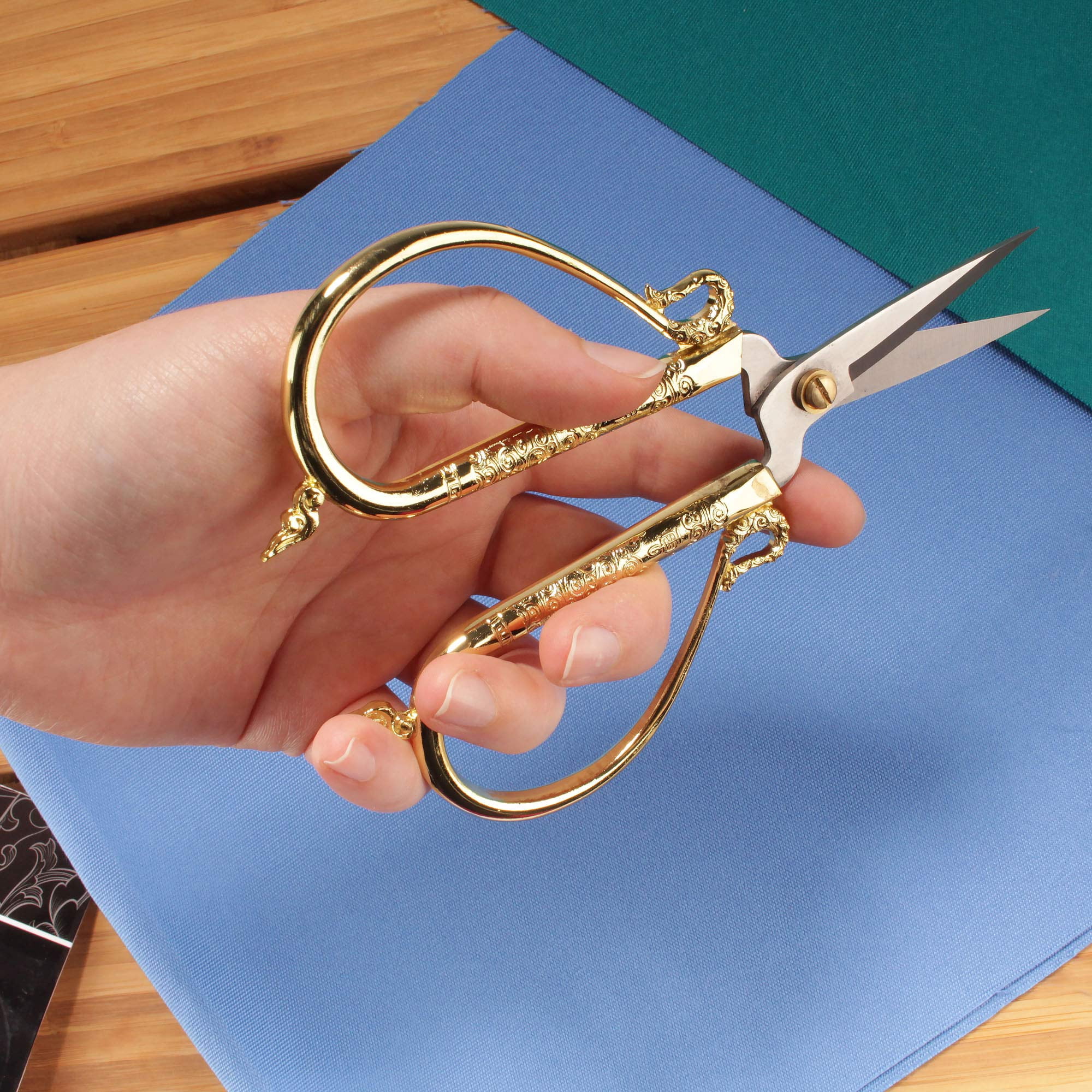 JubileeYarn Classic Chinese Large Embroidery Craft Scissors - Bronze - 10 Pairs