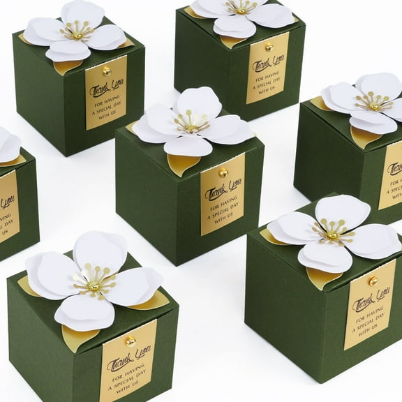 Gingprous 20 Pcs Green 3.54 inch Wedding Favor Boxes with Thanks Card Square Flower Candy Boxes Paper Bridal Gift Box for Guests Wedding Bridal Shower Birthday Party Anniversary