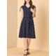 thumbnail image 5 of INSPIRE CHIC Vestido sin mangas de cuello en V vintage con lunares y cintura ajustable M Azul oscuro, 5 of 7