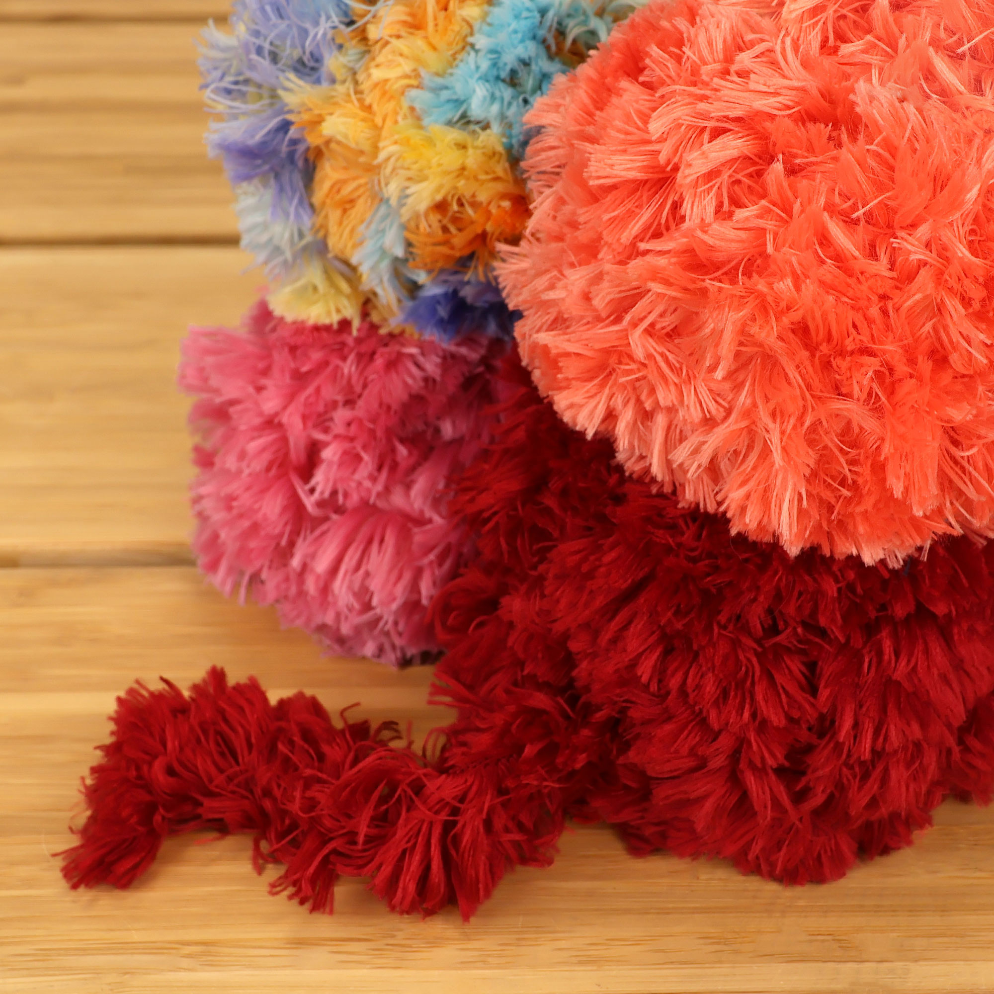 JubileeYarn Warm Fuzzies Soft Faux Fur Yarn - Polyester Bulky Weight - 100g/Skein - Shades of Red - 4 Skeins