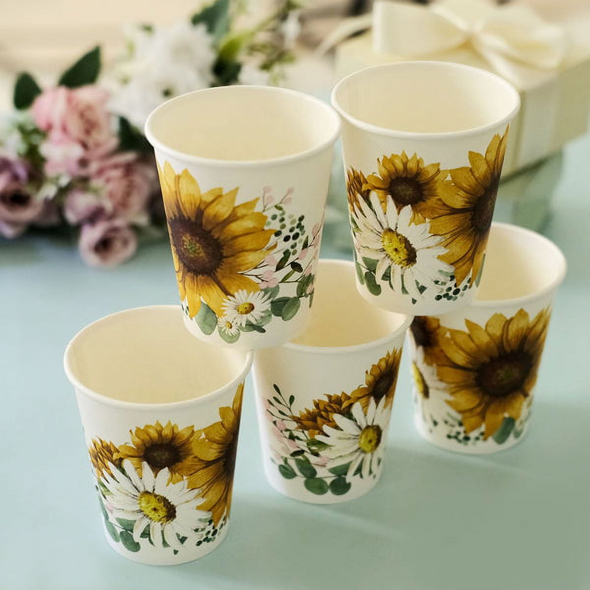 Irenare 96 Pack Blue and White Flower Disposable Coffee Cups with Lids 16  oz Blue Floral Paper Cups Chinoiserie Floral Pattern Paper Cups for Office