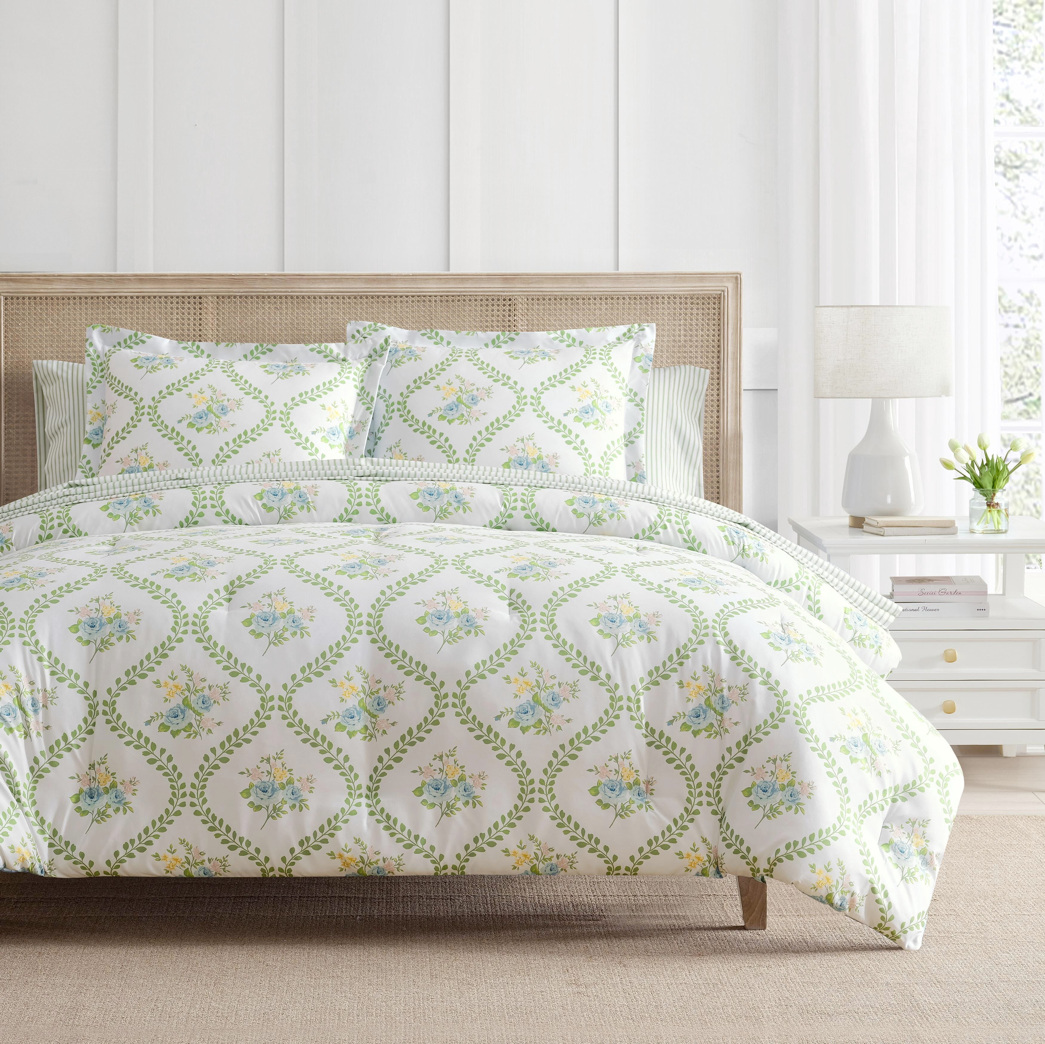 Martha Stewart Everyday Lucy Floral 7-Piece Microfiber King Comforter Set