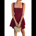 thumbnail image 2 of Vestido Mini Informal Sin Mangas con Cuello Cuadrado para Mujer, Estilo Acampanado, para Fiesta y Club. Vino Tinto S, 2 of 10