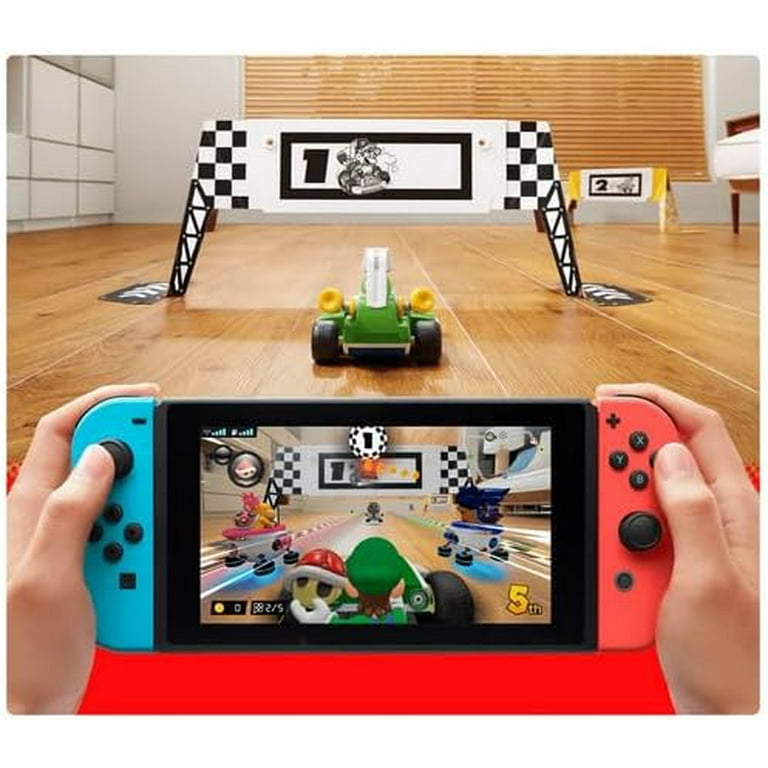 Nintendo Switch MARIOKART LIVE  CIRCUIT Amazon.com: Mario Kart Live: Home Circuit -Mario Set