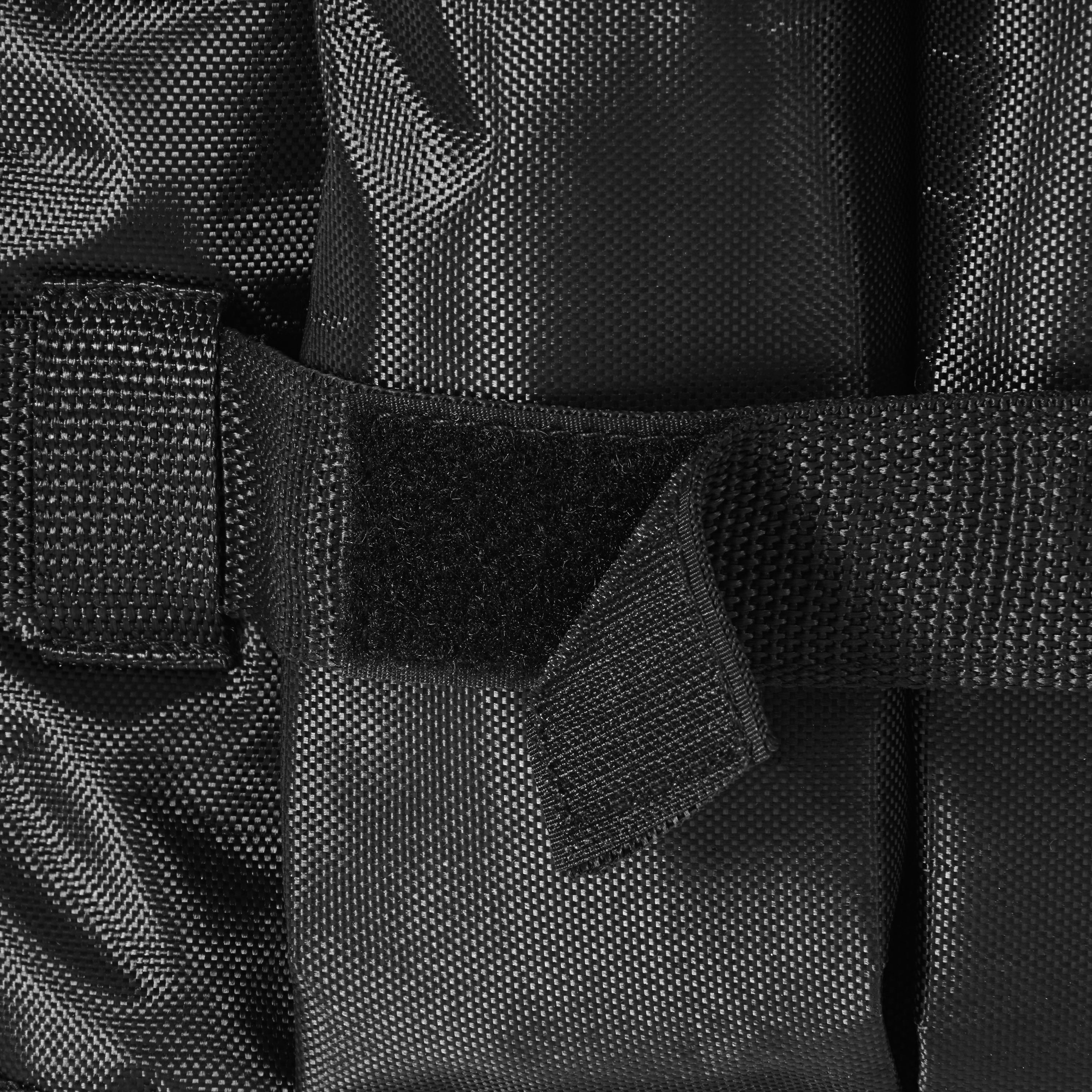 Reebok Delta Weighted Vest 40lb, Adjustable, Unisex