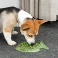 LYTiang Cat Slow Feeder Fish Shaped Cat Lick Mat For Cats Dogs Anxiety