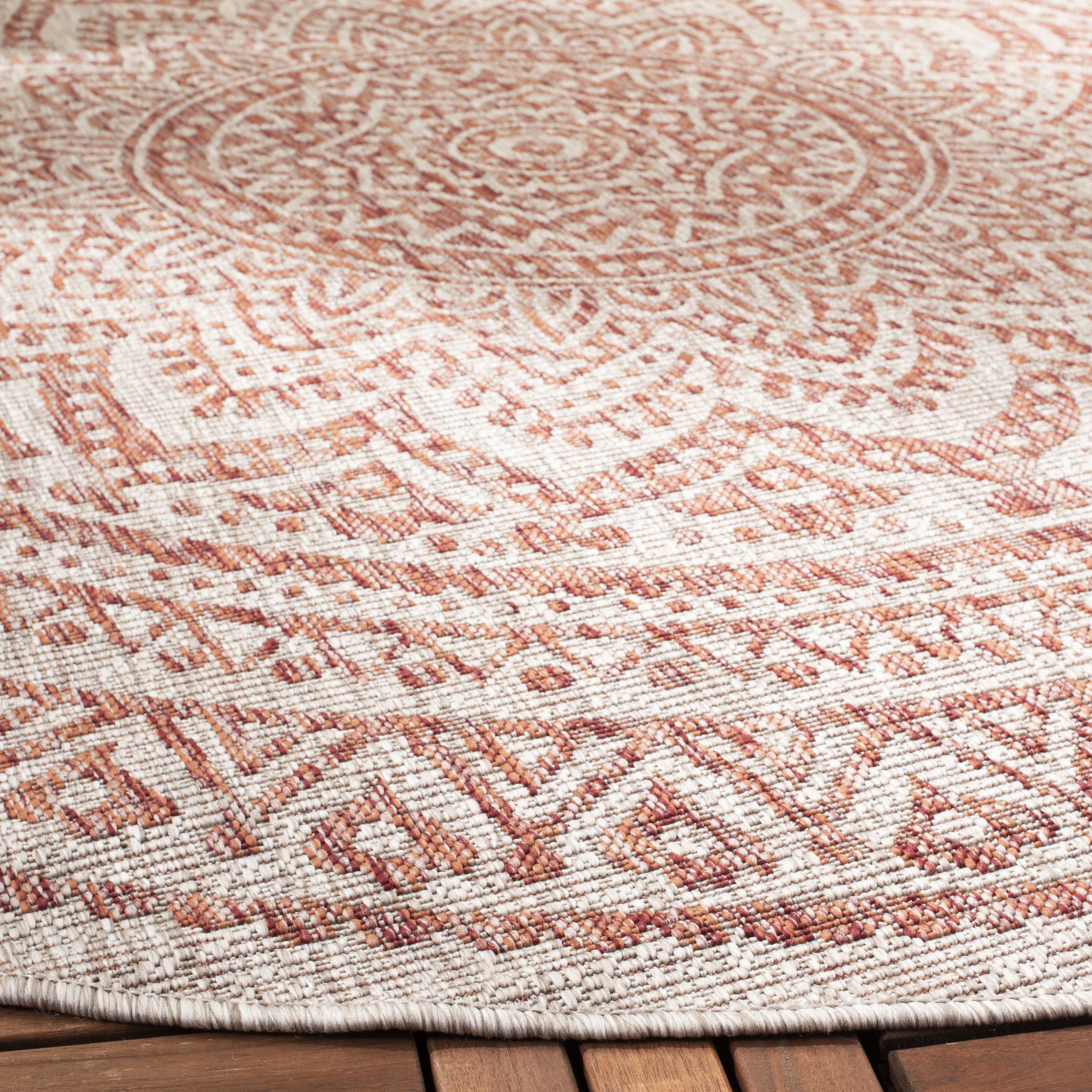 SAFAVIEH Courtyard Josiah Floral Medallion Indoor/Outdoor Area Rug, 5'3" x 5'3" Round, Light Beige/Terracotta