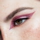 thumbnail image 4 of Sombra de ojos líquida Stila Shimmer & Glow, 4,5 ml, de larga duración, 4 of 6