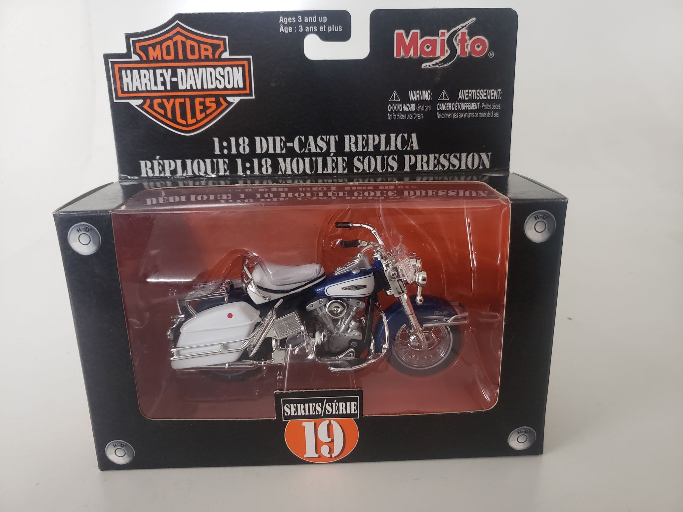 Miniatura Moto Harley-Davidson 1966 FLH Electra Glide Maisto 1:18 - Machine  Cult