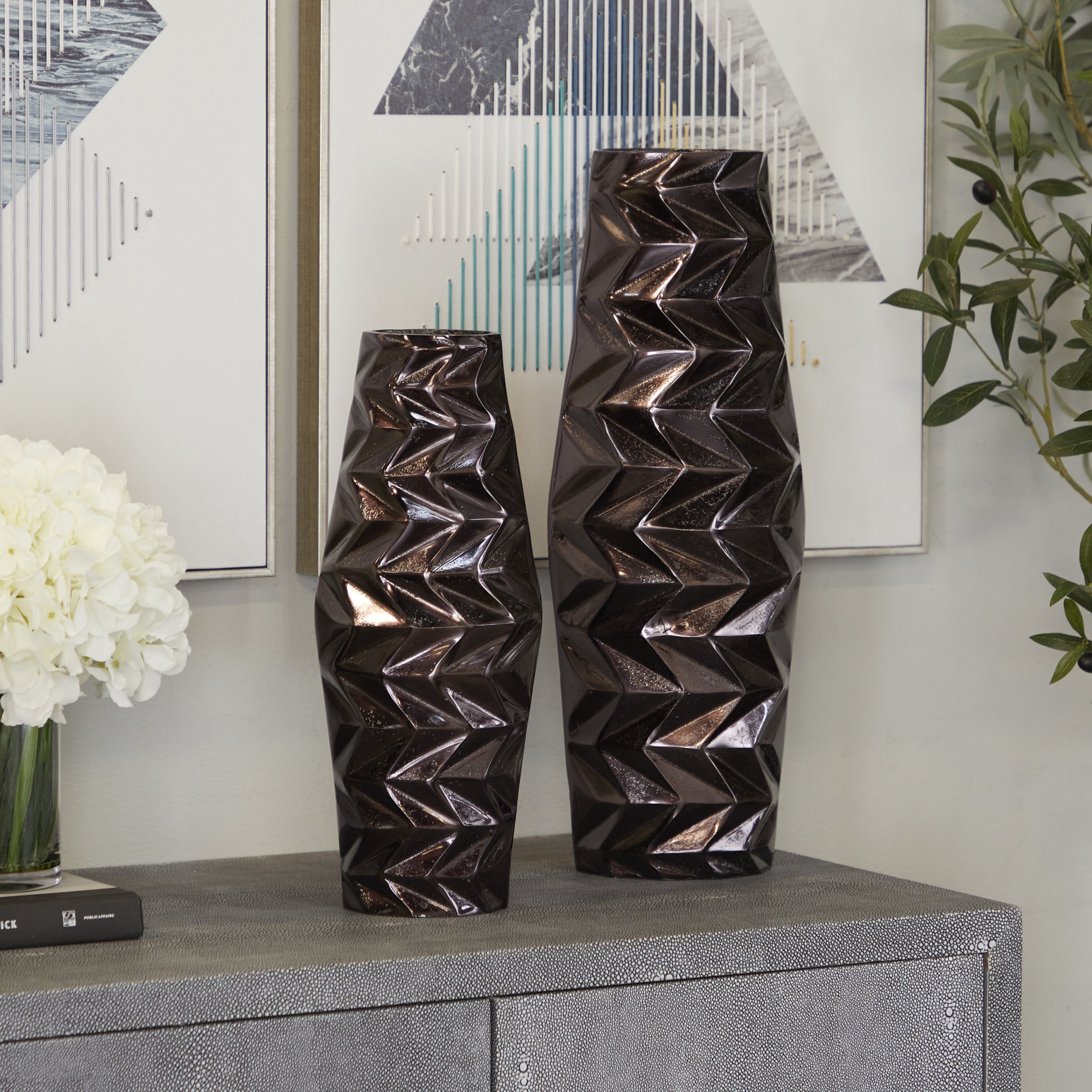 DecMode 19", 15"H Geometric Black Aluminum Vase, Set of 2