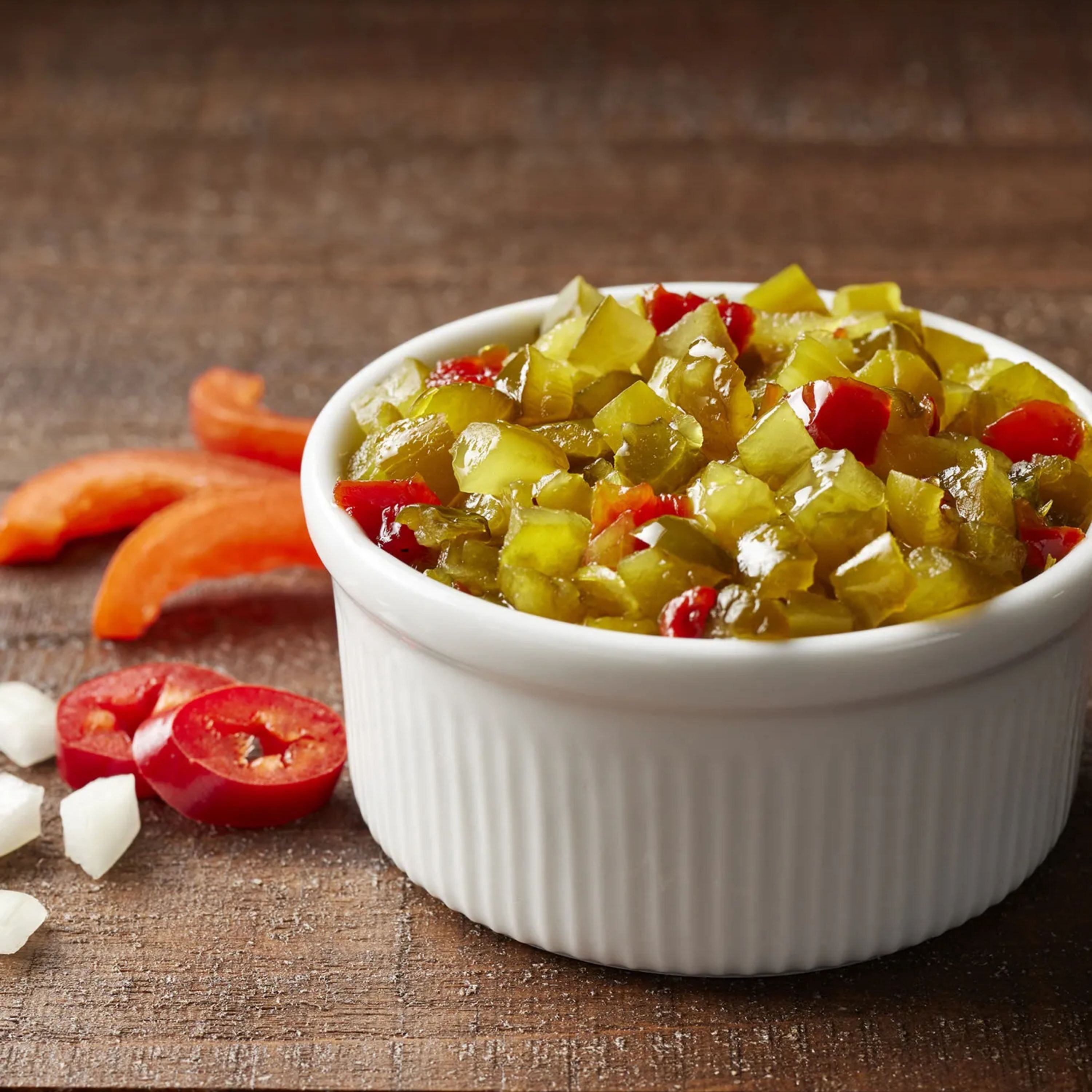 Famous Dave's Signature Sweet 'N Spicy Pickle Relish, 10 fl oz Jar