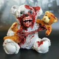thumbnail image 1 of Decoración de Halloween, oso sangriento de Halloween, oso de peluche de terror de Halloween, adorno de resina artesanal para decoraciones de Halloween (oso, 5,9 x 4,7 pulgadas), 1 of 5