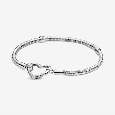 Pandora Moments Heart Closure Snake Chain Bracelet (6.7in)