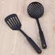 thumbnail image 1 of OHOIOLLA 6Ud Nylon Kitchen Utensil Negro Con Mango Reforzado Y Superficie Antiadherente, 1 of 7